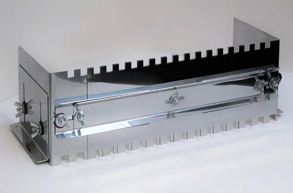 Glättekelle für Fliesenkleber 10-12 mm / Mörtelkamm, Zahnglätter