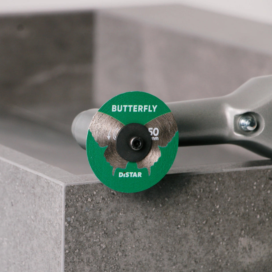 Butterfly 50mm 3,2–3,0F